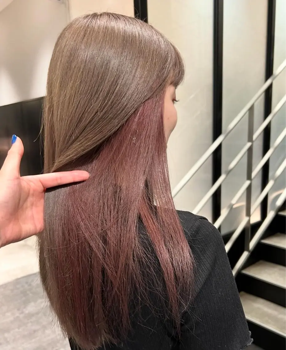 セミロング カラー パーマ ヘアアレンジ メンズ キッズ メンズインナーカラー ミストバング ベージュカラー イヤリングカラー グレージュ カット ヘアカラー stylist 🌸 kana.のヘアスタイル