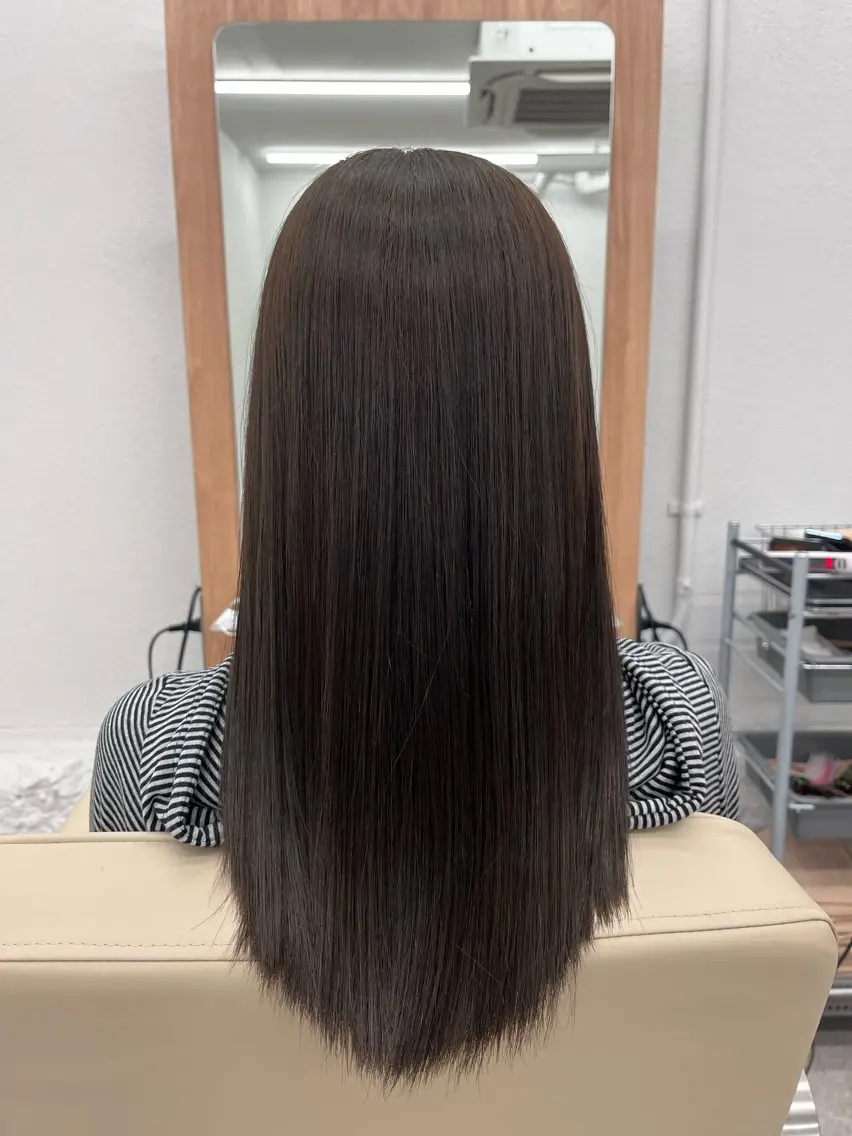 ミディアム カラー パーマ 縮毛矯正 縮毛矯正 / 透明感カラー首藤大翔のヘアスタイル