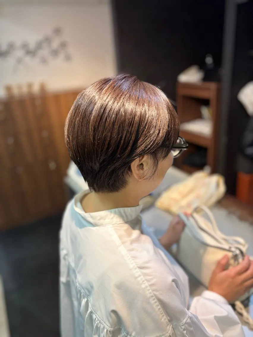 ショート カラー ショートヘア むとう ひろみのヘアスタイル