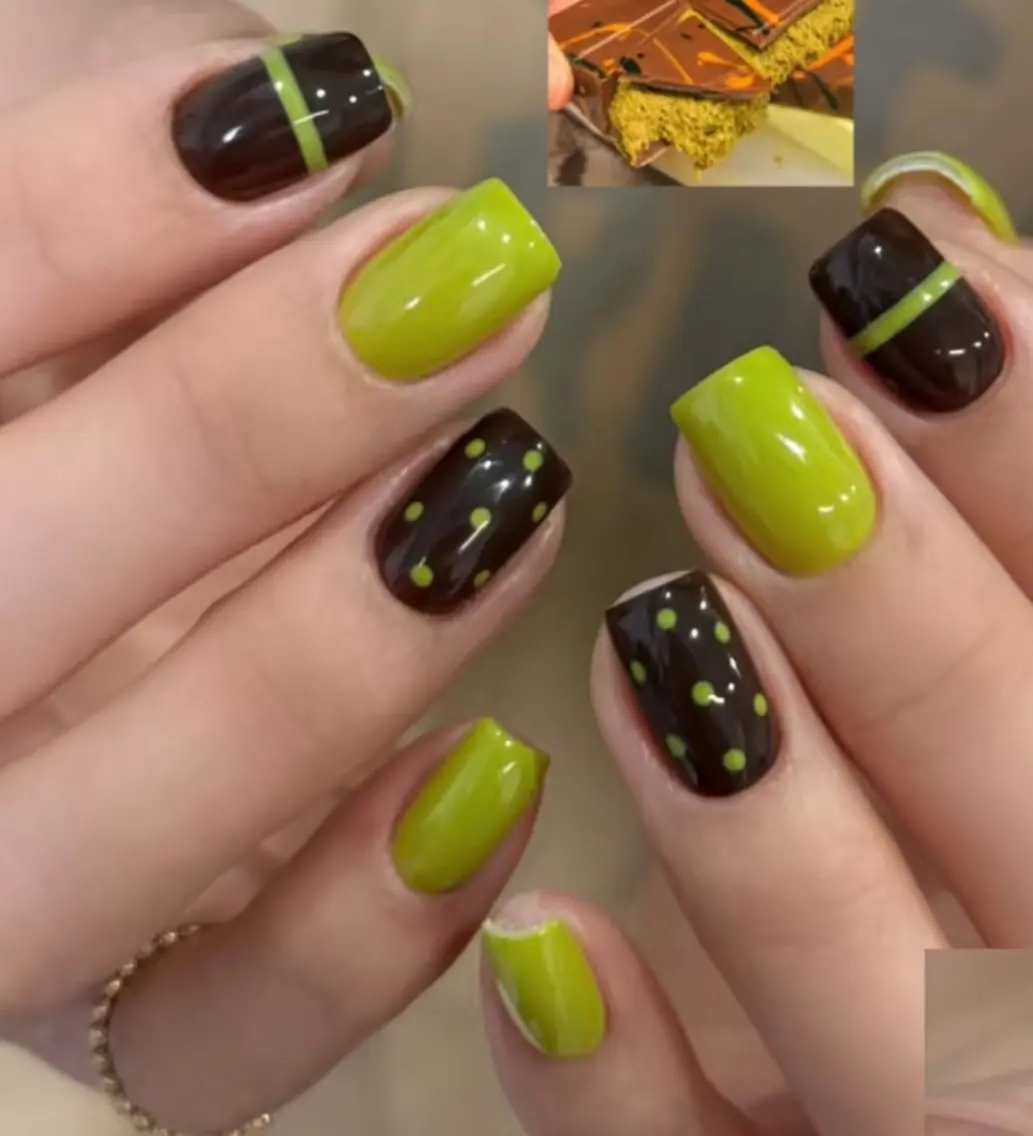 ネイル ハンドネイル H3 Nail Tsuki🦋💙のネイルデザイン