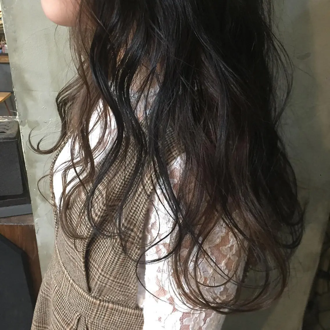 ロング カラー パーマ ヘアアレンジ インナーカラー 川上 智汐のヘアスタイル