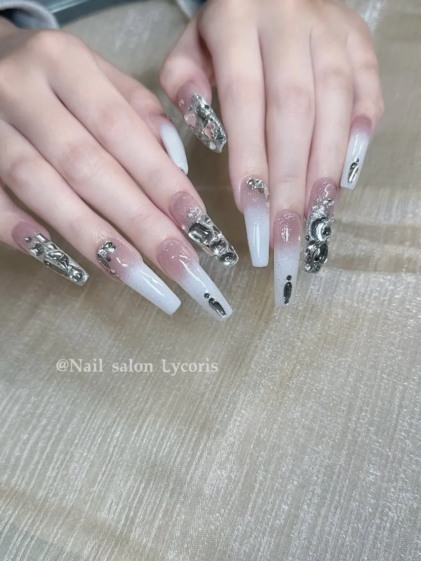 ネイル ハンドネイル Nail salon Lycoris キキのネイルデザイン