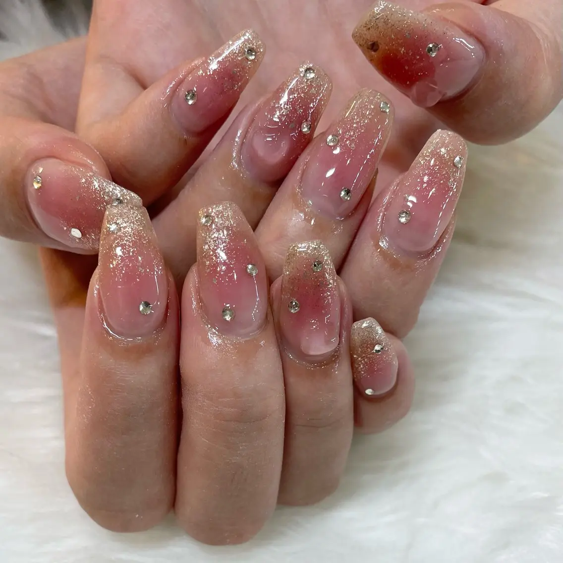 ネイル チークネイル Nail Salon Gummi.のネイルデザイン