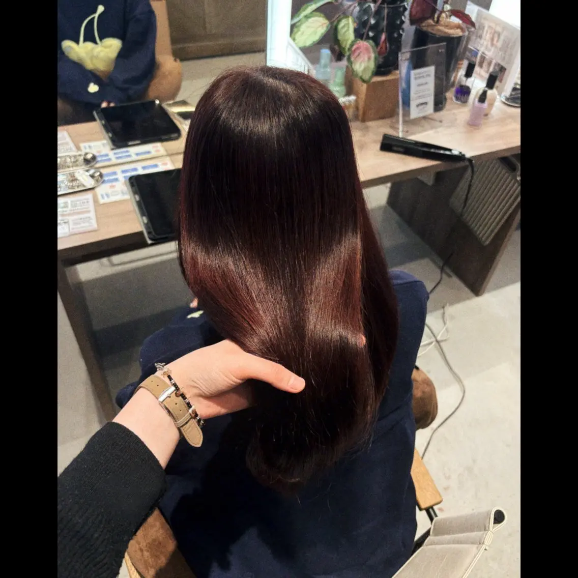 【🌬5、6月限定🌬】前髪カット + ワンカラーの写真