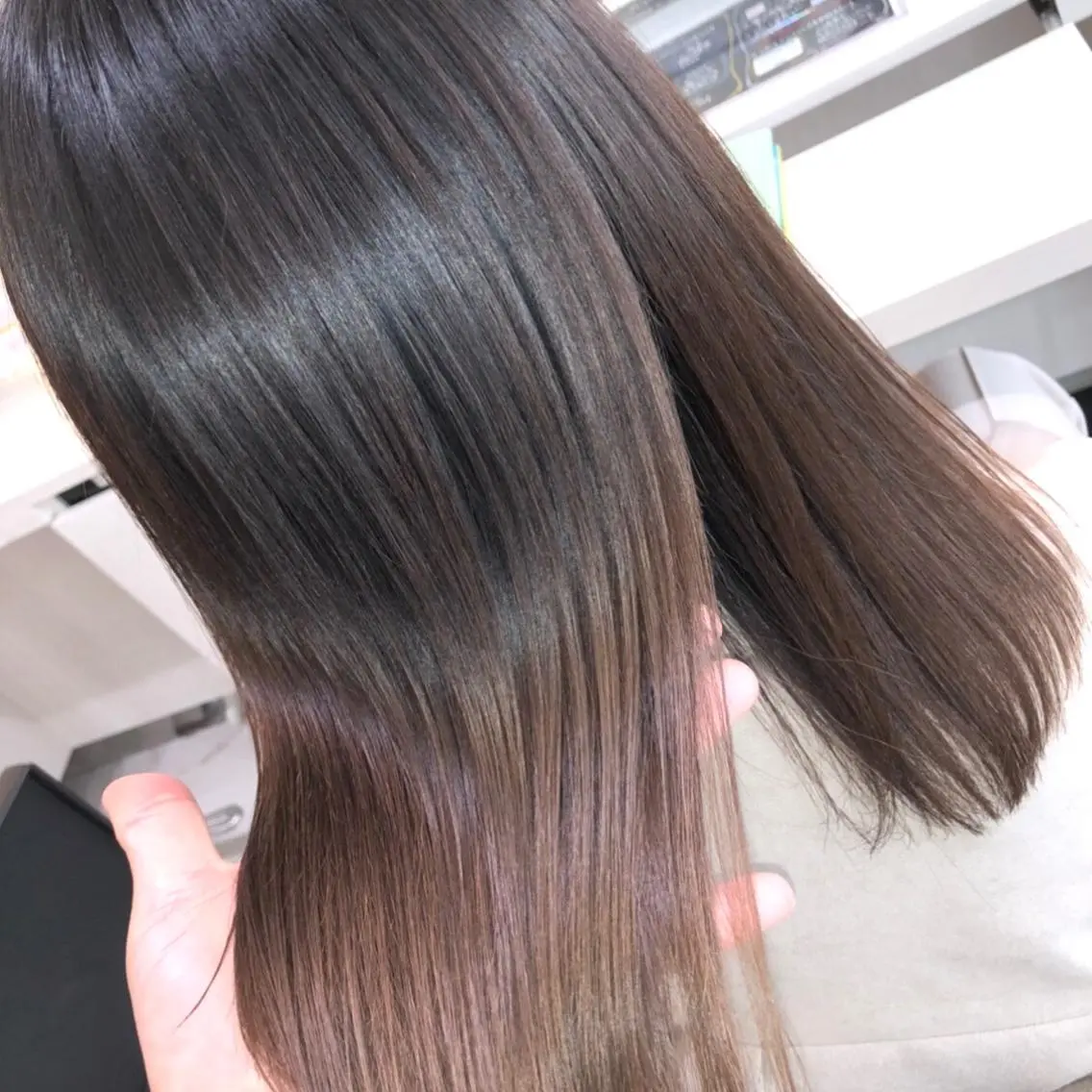 ミディアム パーマ くせ毛 縮毛矯正 安井　昴 💫ブリーチ縮毛矯正のヘアスタイル
