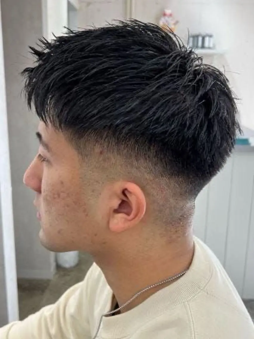 【夏に向けてすっきり✨️】メンズカット＋炭酸泉＋眉カットの写真