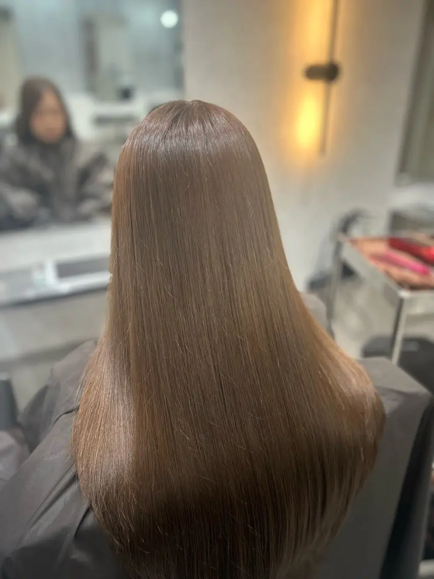 カラー REM 新宿 / 布施 有希のヘアスタイル