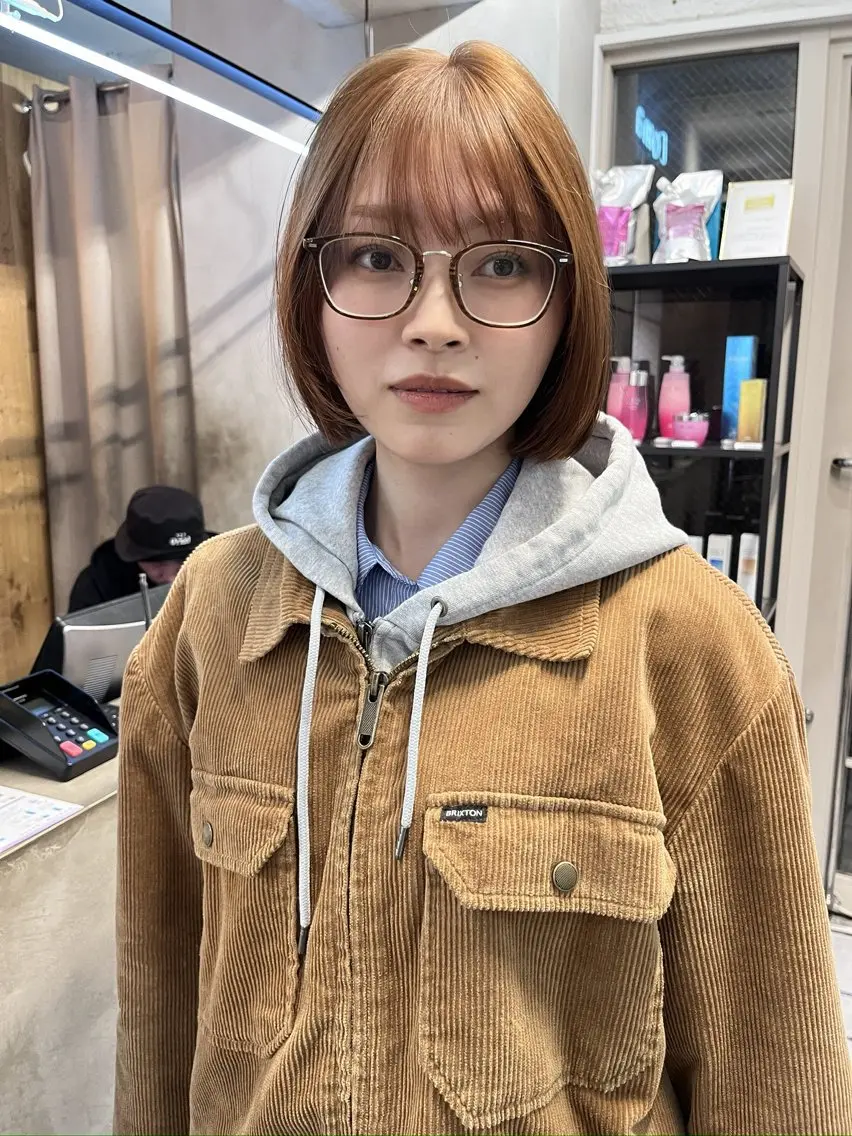 ミディアム カラー ヘアカラー トリートメント 赤み消しカラー/ ナチュラル/トモキのヘアスタイル