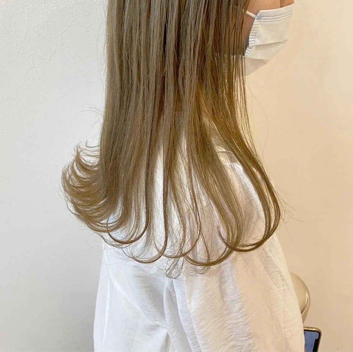 セミロング カラー ヘアアレンジ ベージュカラー ブリーチ ケアブリーチ オリーブベージュ きょうかのヘアスタイル