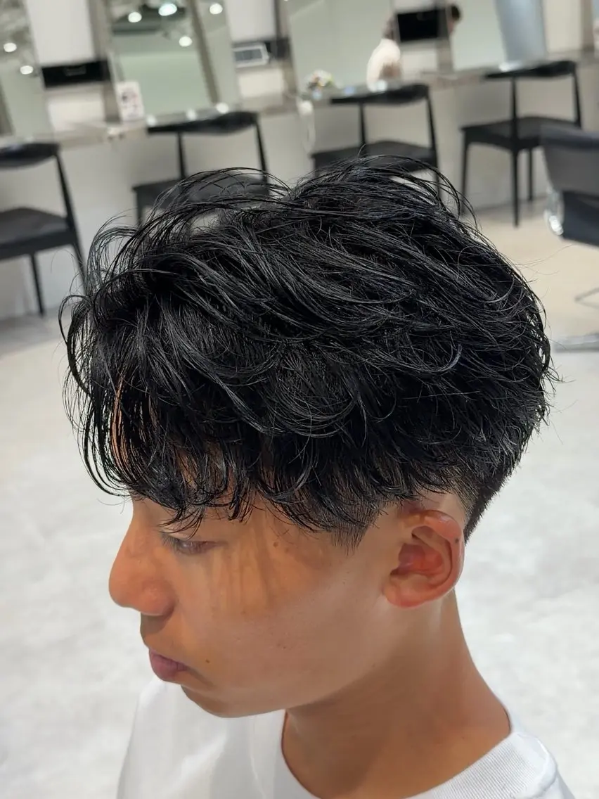 ショート パーマ メンズ ショートヘア カット パーマ fifth 堀内新史のヘアスタイル