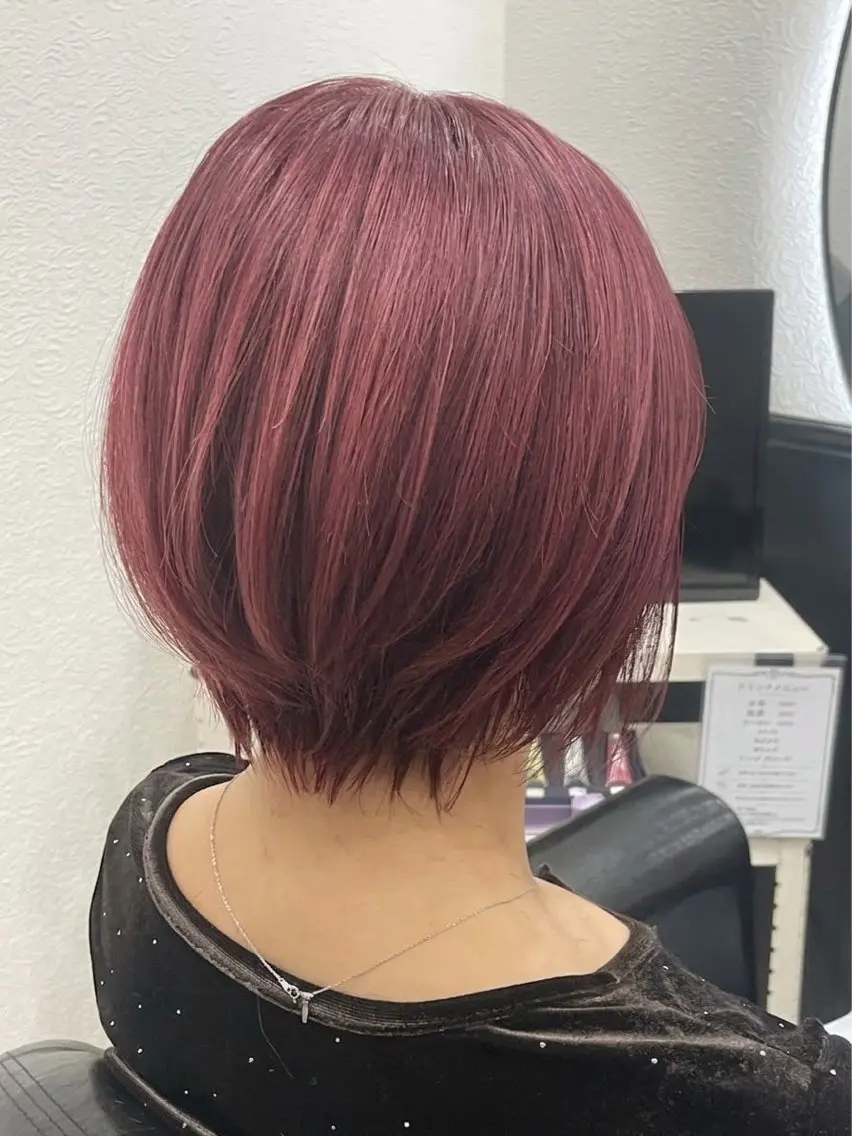 ショート ノ イ ルのヘアスタイル