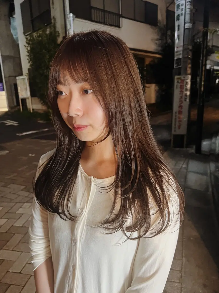 セミロング カラー パーマ ヘアアレンジ くびれヘア 顔まわりレイヤー 韓国風ヘア くびれレイヤー レイヤーカット ショートヘア原宿 fifth コシのヘアスタイル