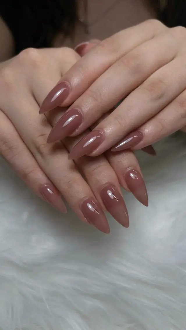 ネイル ジェルネイル キラキラネイル 韓国ネイル 持ち込み ニュアンスネイル ハンドネイル RUNA Nemnailのネイルデザイン