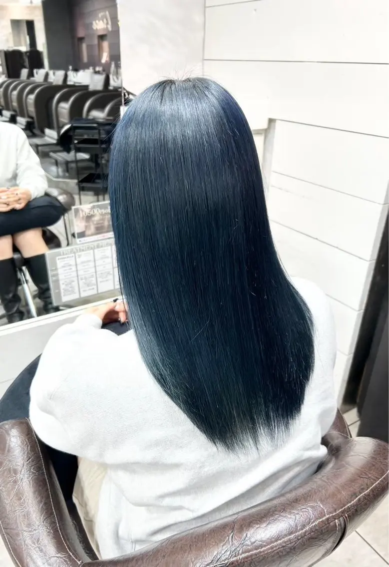 ロング カラー ヘアカラー 本尾 空大のヘアスタイル