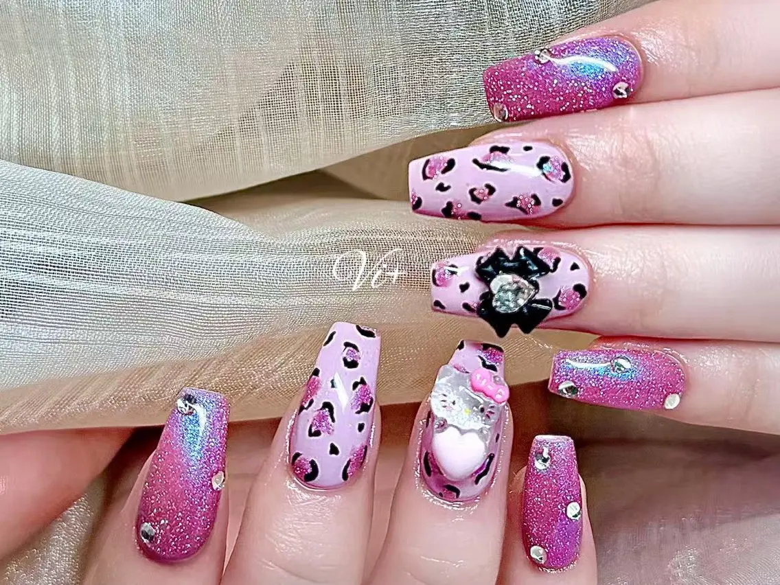 ネイル ハンドネイル ✨Nailsalon Vi+✨のネイルデザイン