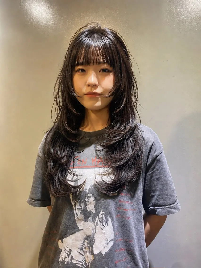 セミロング ハッシュカット レイヤーカット カット ヘアカラー ブリーチなしベージュ カラー✨Takeのヘアスタイル