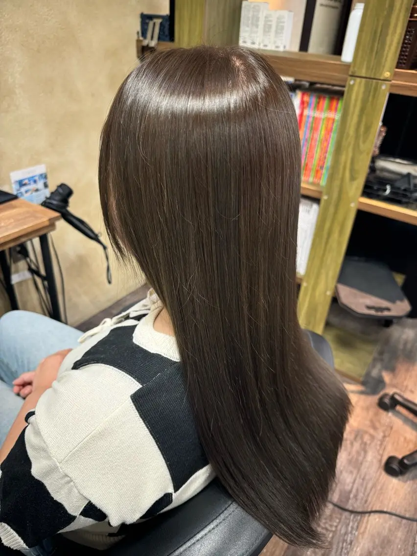 ロング カラー ヘアカラー 艶カラー🎀 YUUKAのヘアスタイル