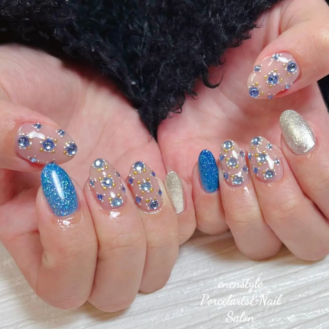 ミディアム ネイル 🐾enen style 🐾のネイルデザイン