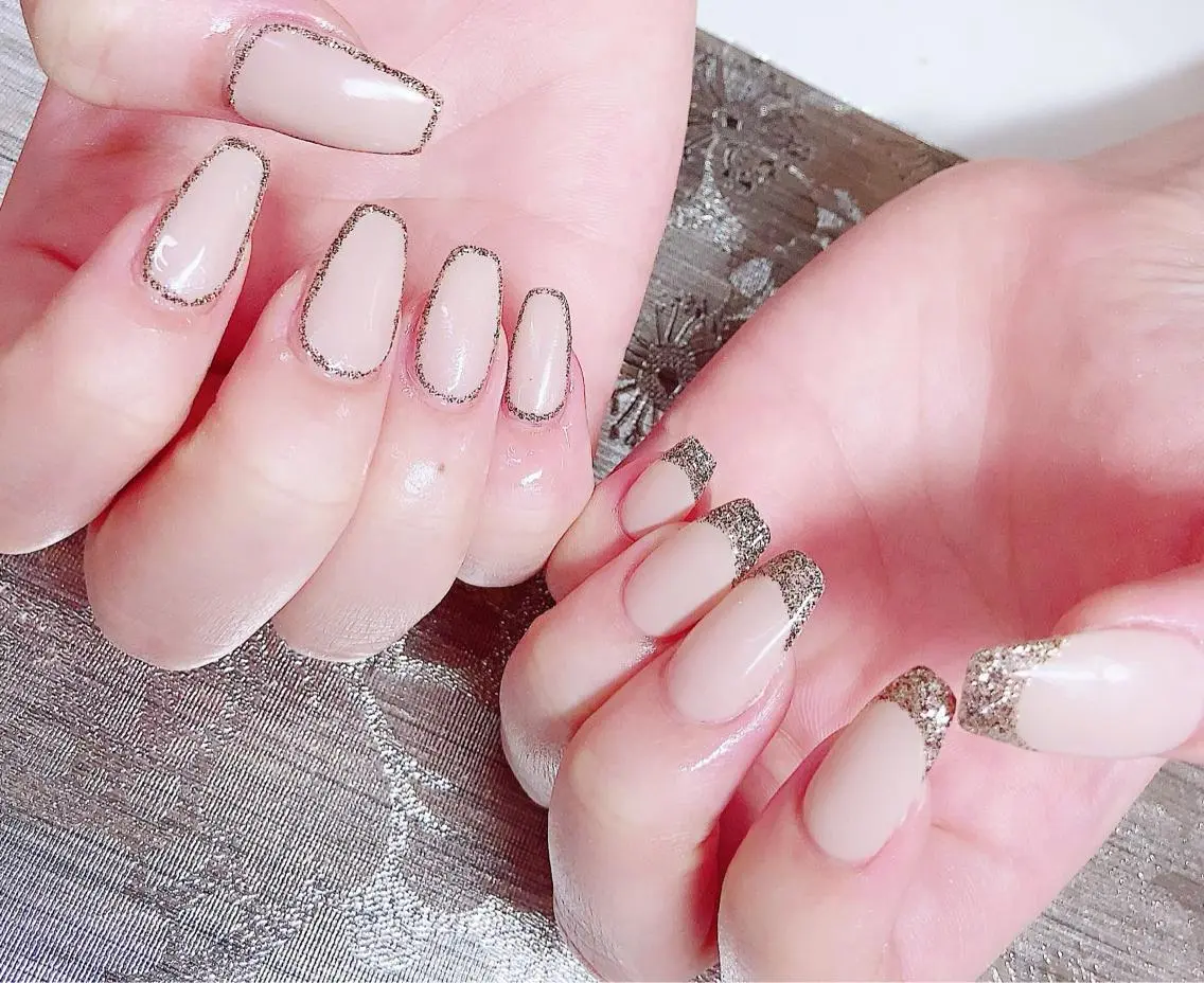 ネイル フラッシュネイル キラキラネイル R salonのネイルデザイン
