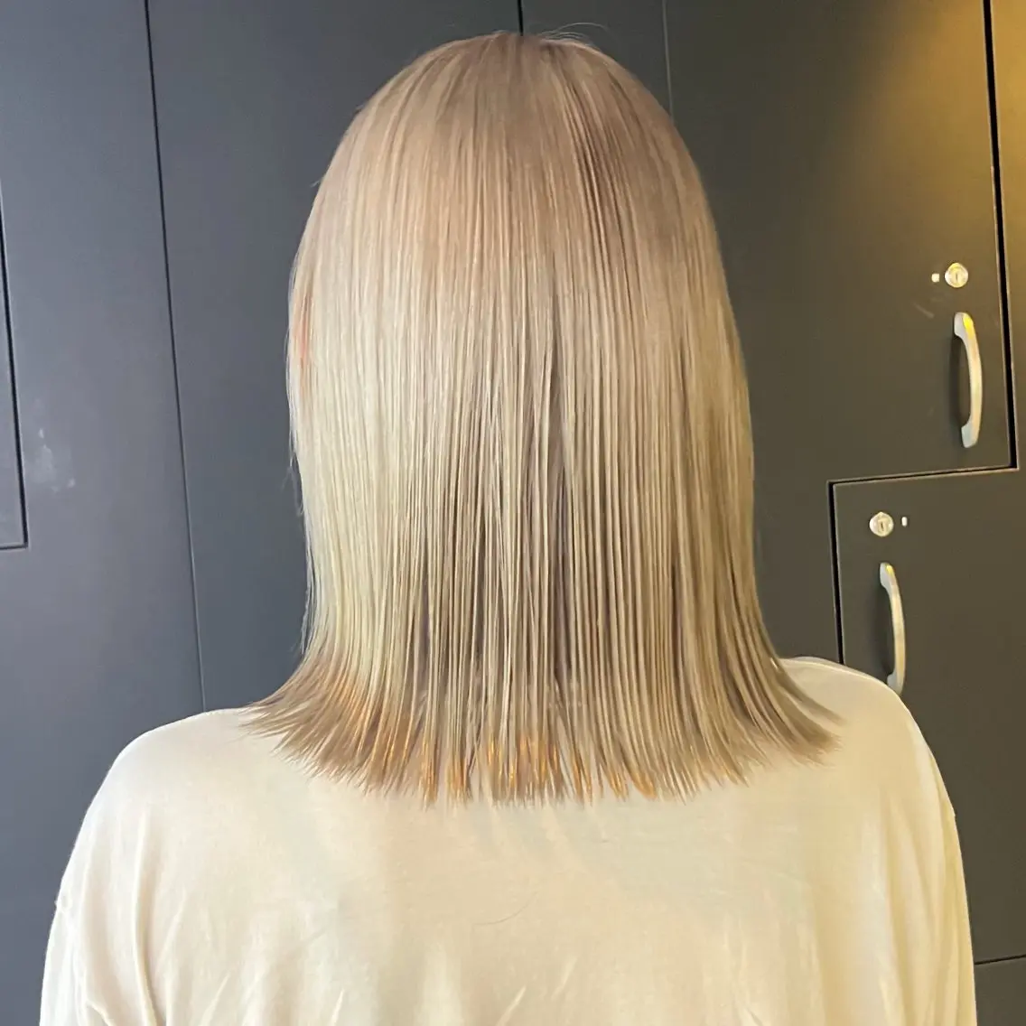 ミディアム カラー 🍀似合わせ ハイトーン🍀あかりのヘアスタイル