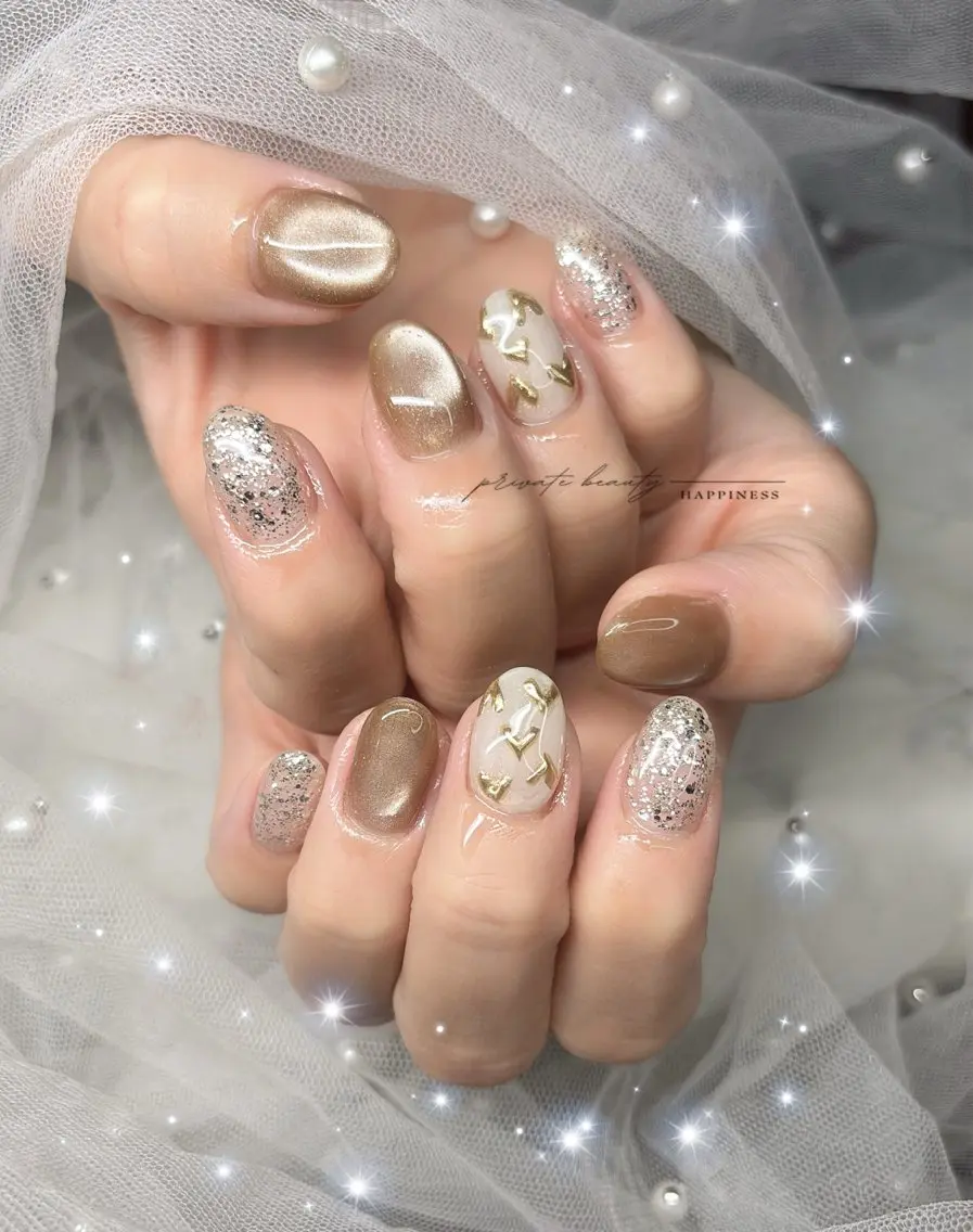 ネイル フレンチネイル ハート 韓国ネイル ロングネイル ミラーネイル happiness nailのネイルデザイン