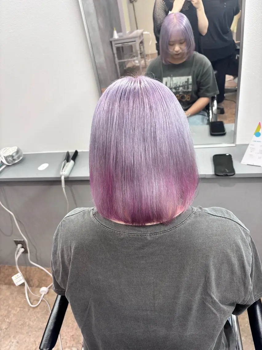 セミロング ヘアカラー 楢本 莉子のヘアスタイル