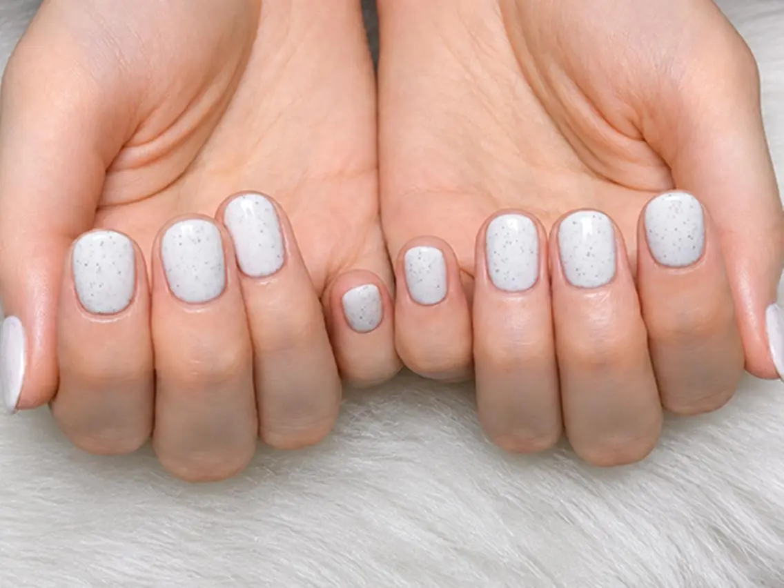 ネイル ワンカラーネイル ネイルチップ ハンドネイル Airi. kのネイルデザイン