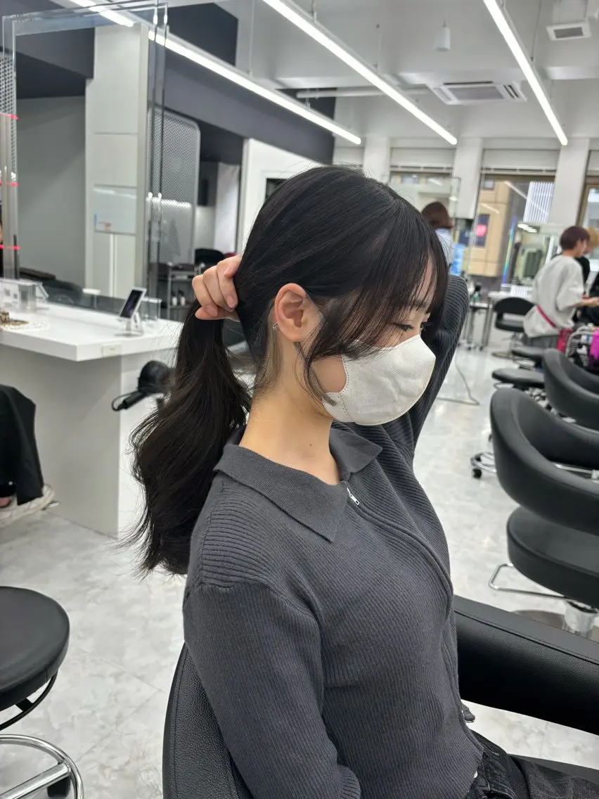 ロング 抜け感レイヤー︴ ニュアンスカラーのヘアスタイル