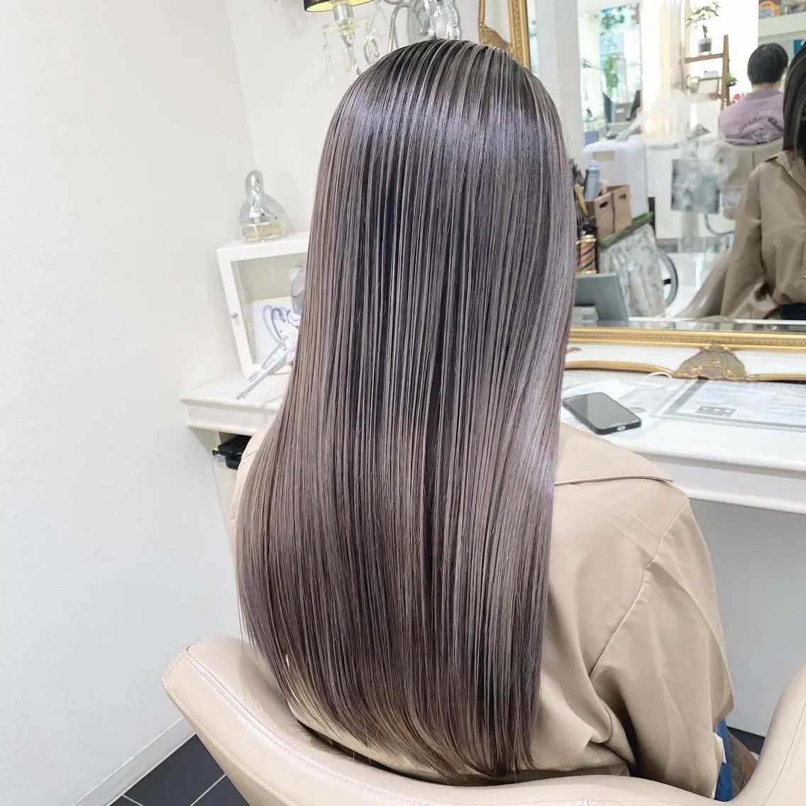 セミロング カラー バレイヤージュ 髪質改善 レイヤーカット カット ヘアカラー トリートメント 山崎俊輔/髪質改善 /バレイヤージュのヘアスタイル
