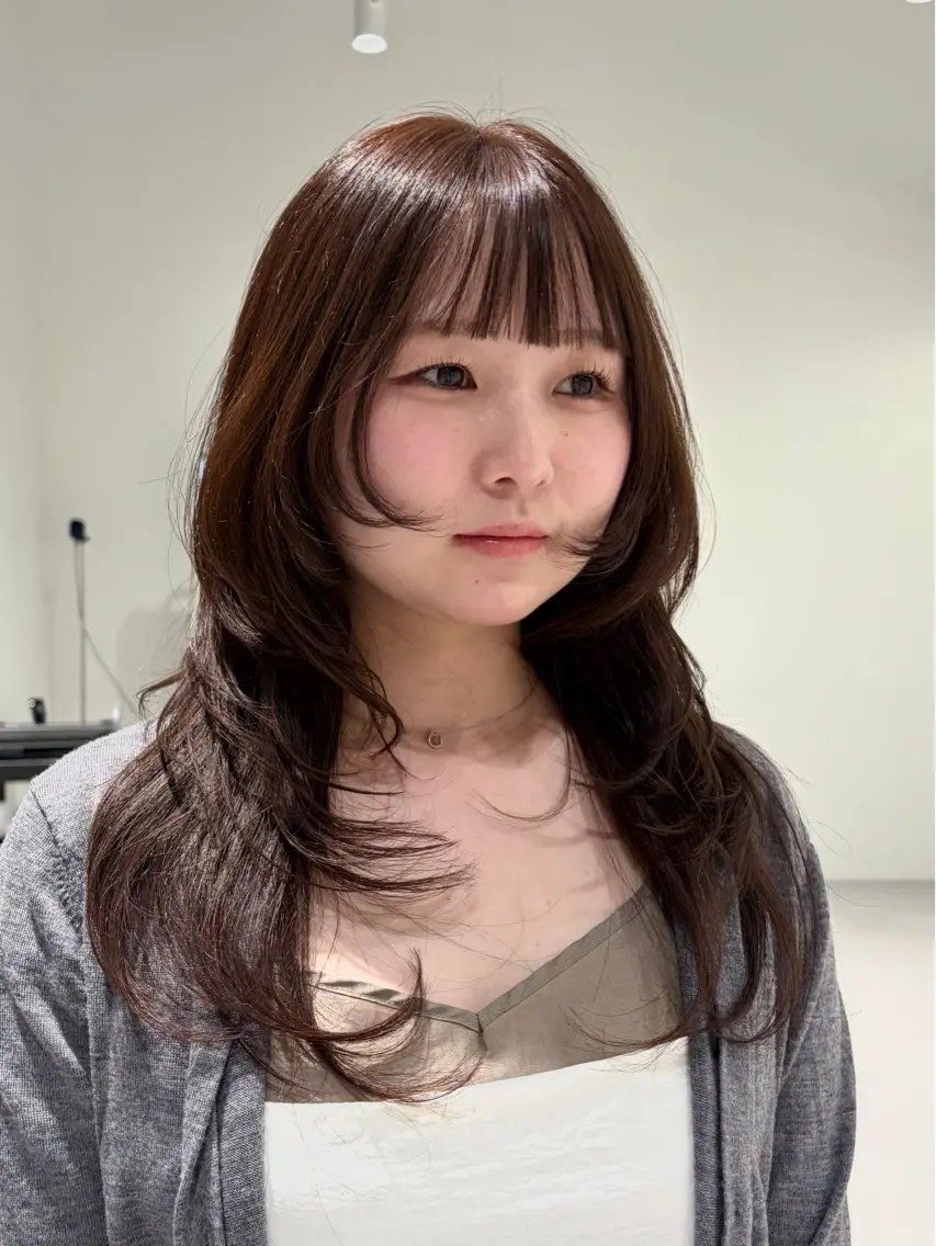 ロング カラー ブラウンカラー ピンクカラー ピンクブラウン カット ヘアカラー トリートメント サエ/ レイヤー/パーマのヘアスタイル