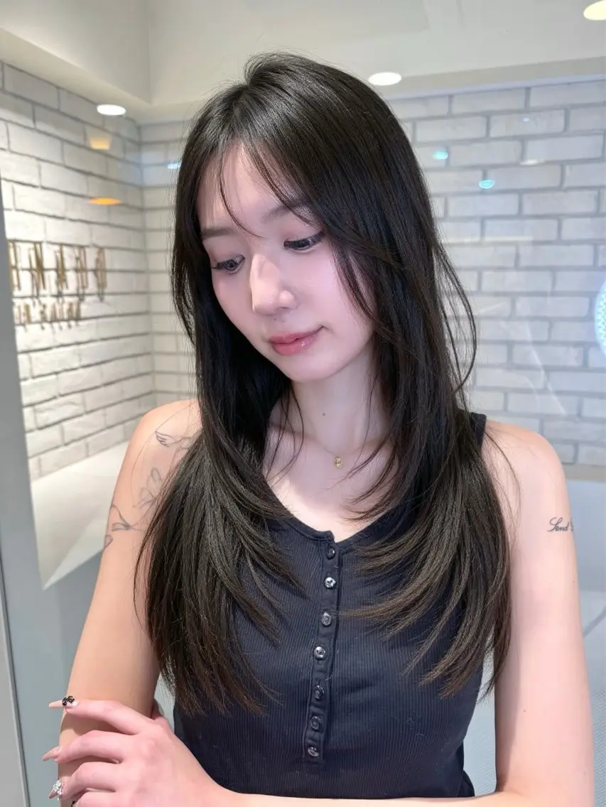 ロング rioカットカラー ♡韓国レイヤーのヘアスタイル