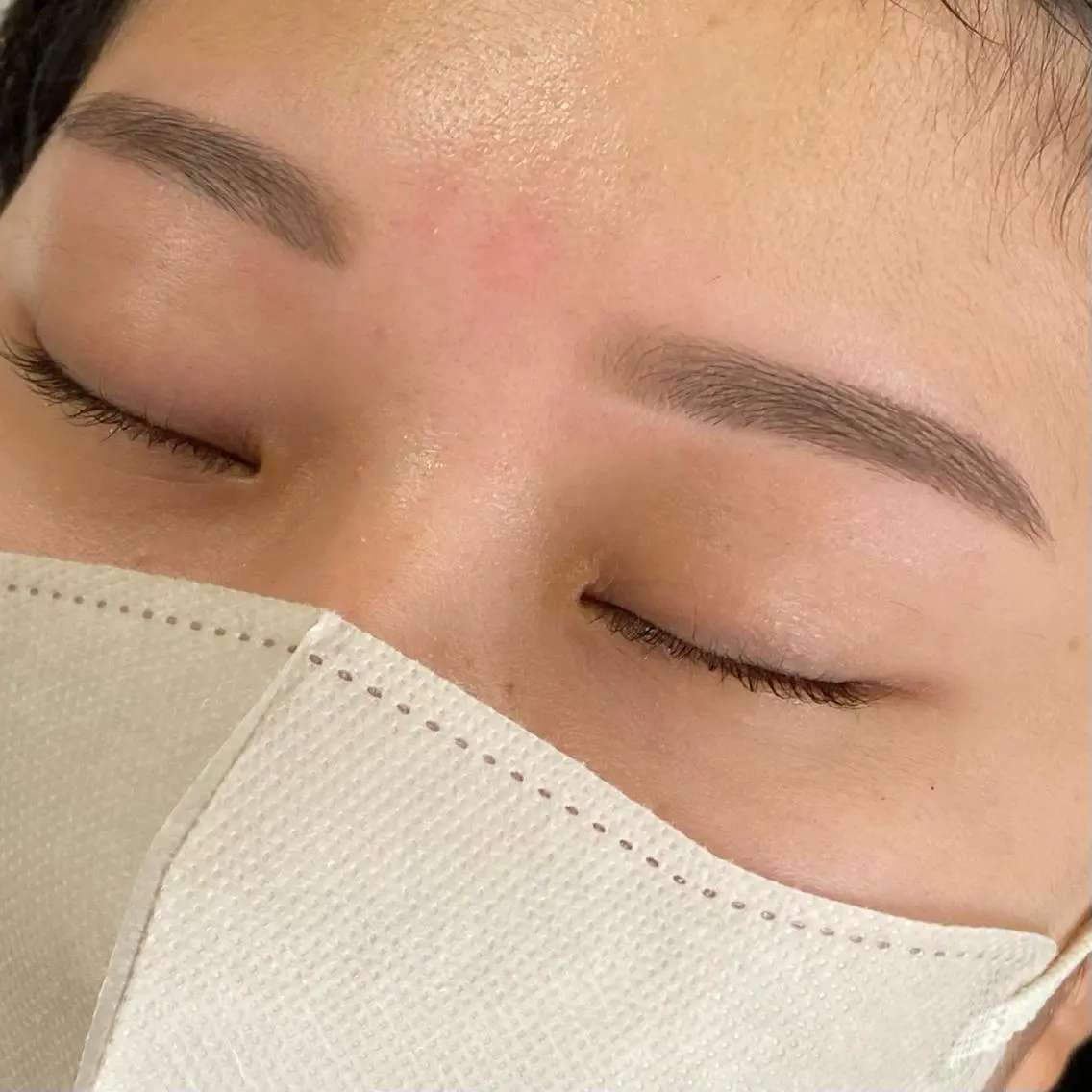 アイブロウ アイブロウ/WHI TE EYE 井口の眉毛・アイブロウイメージ