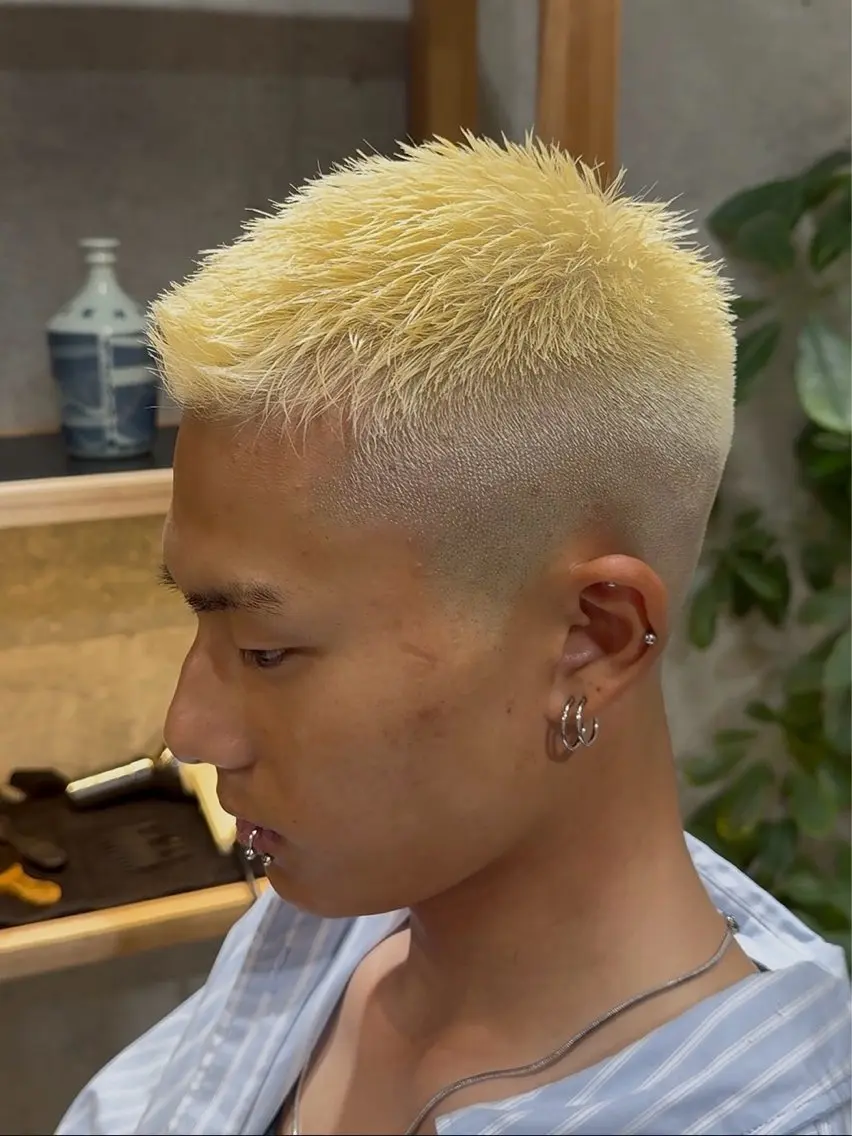 ショート パーマ メンズ フェードカット スキンフェード カット メンズパーマカット 達人/涼のヘアスタイル