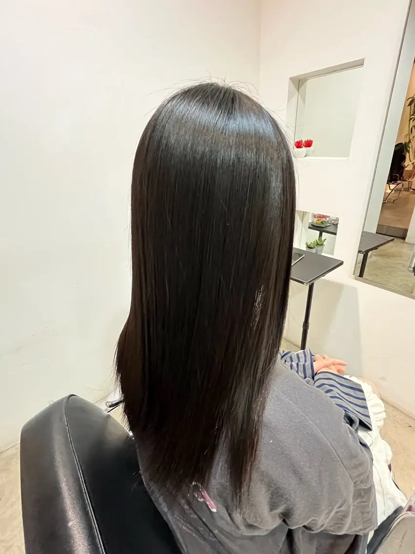 ロング あいこ .のヘアスタイル