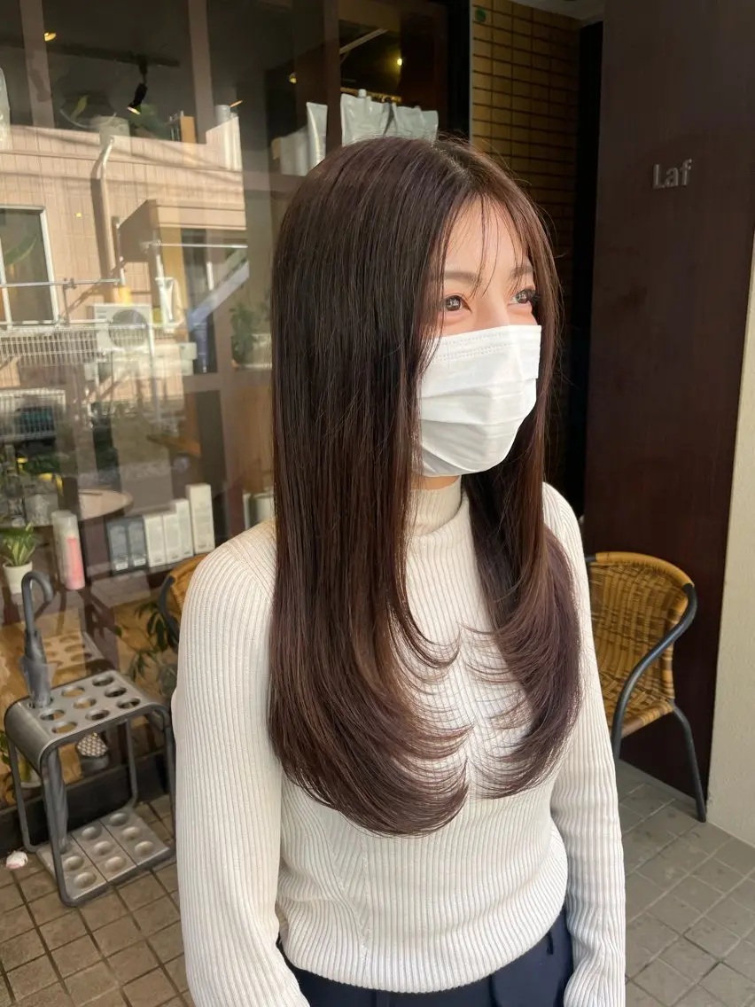 ロング ハイレイヤー レイヤーカット ロング カット トリートメント しのはら まどかのヘアスタイル