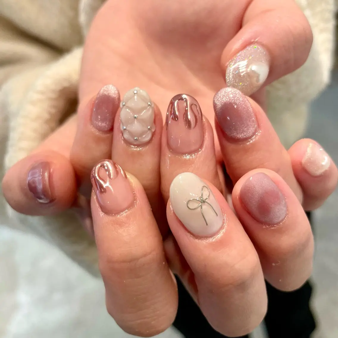 ミディアム ハンドネイル m kaori𓃟のネイルデザイン