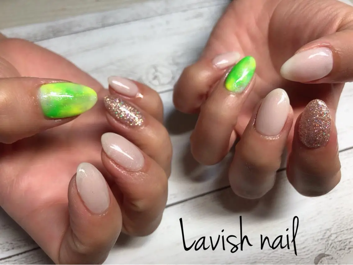 ネイル ハンドネイル Lavish nailのネイルデザイン