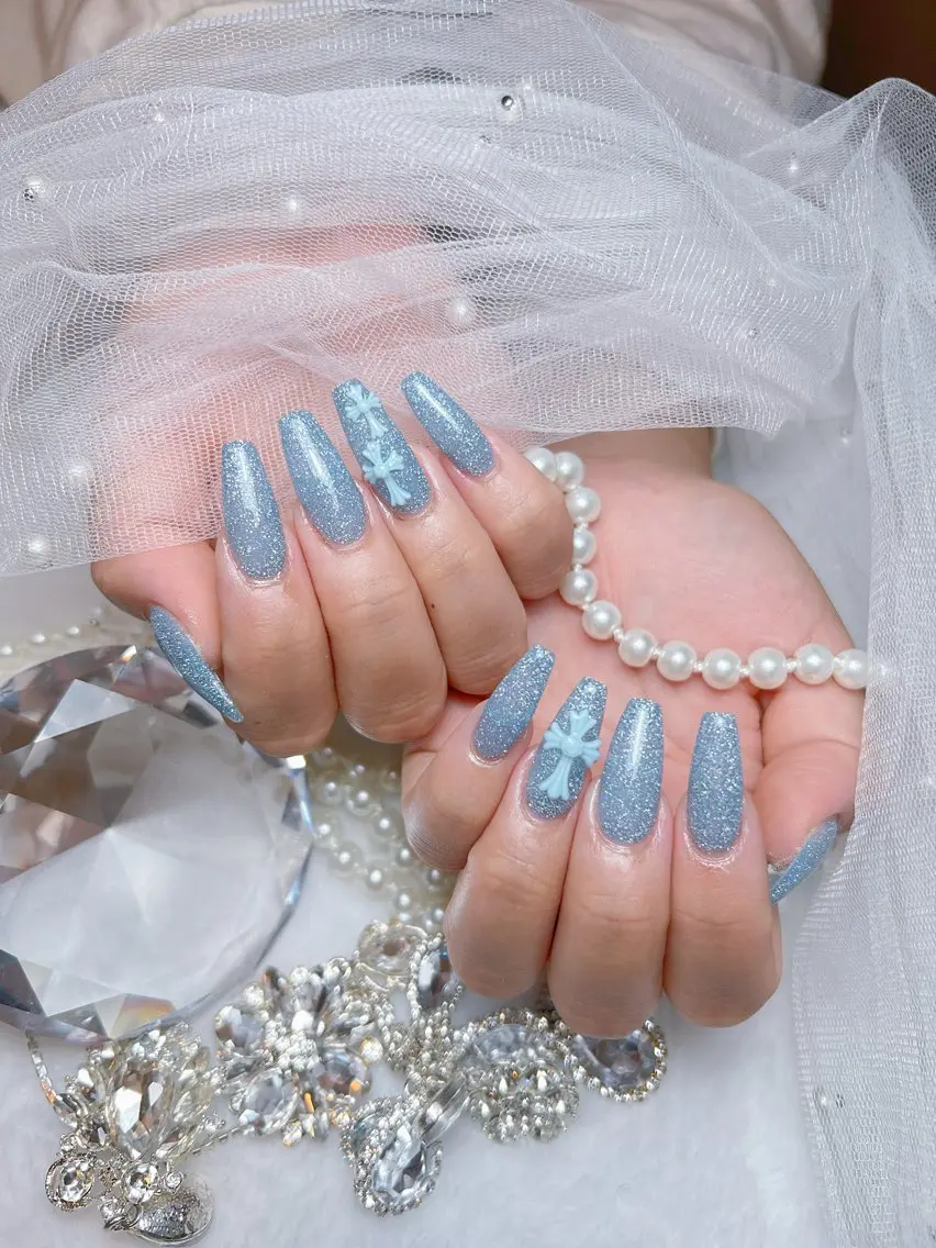 ネイル アートネイル オーロラネイル チークネイル 長さ出し フットネイル Miya _nailのネイルデザイン