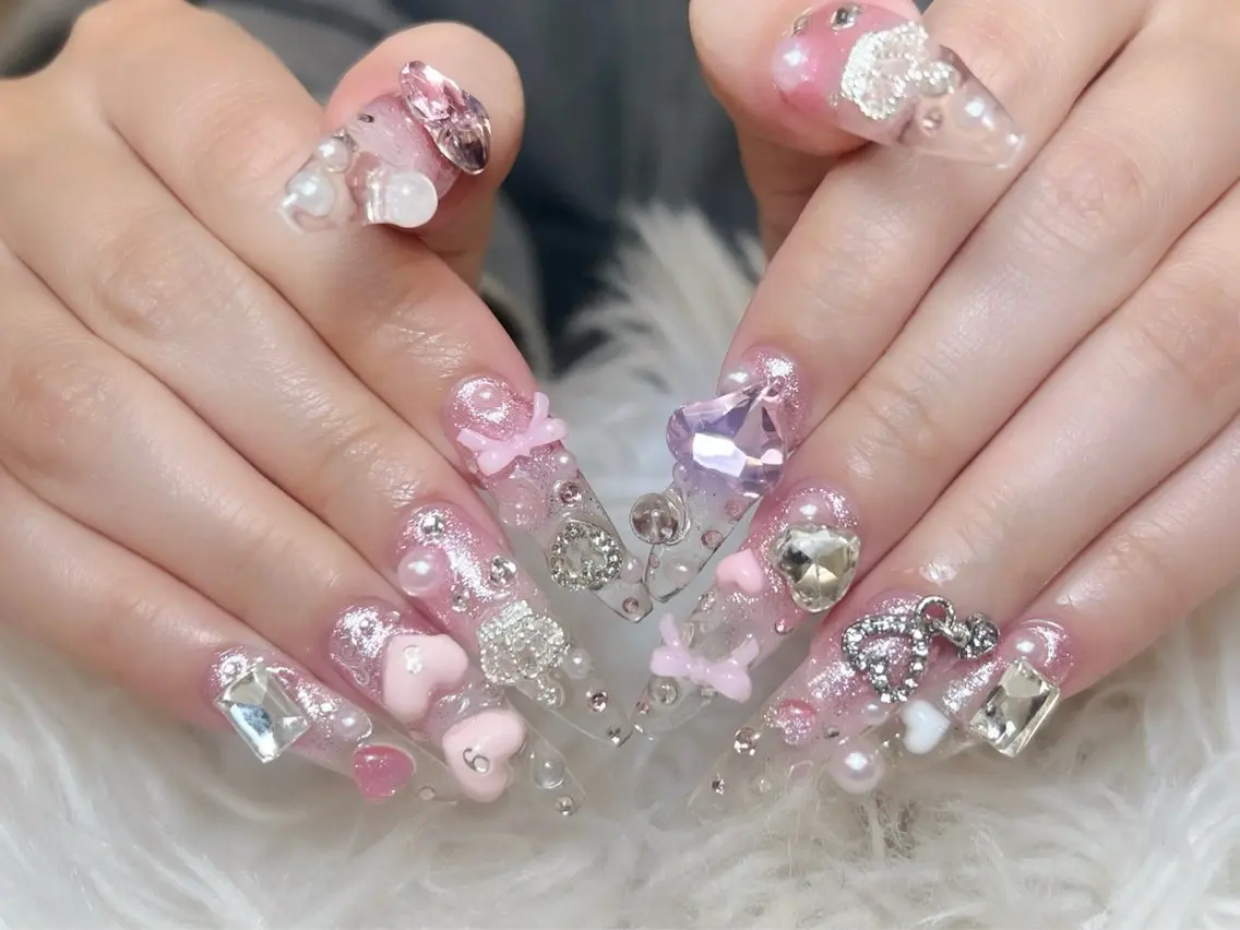 ネイル チークネイル 長さ出し フラッシュネイル ハート キラキラネイル ハンドネイル Kei Nailのネイルデザイン