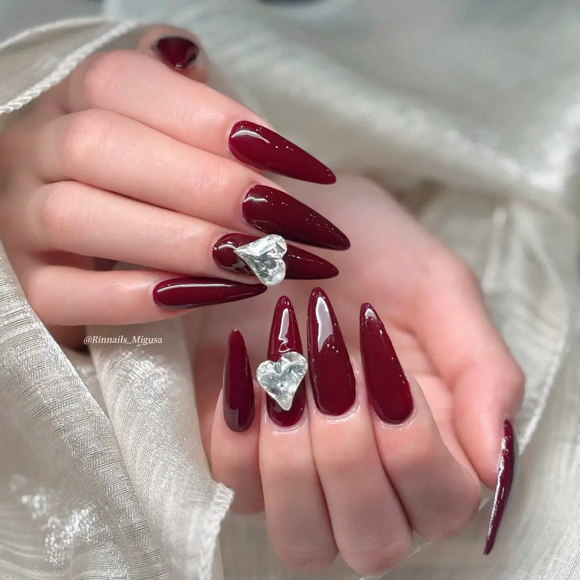 ロング 韓国風ヘア RIN NAILS ᥫ᭡Migusaのネイルデザイン