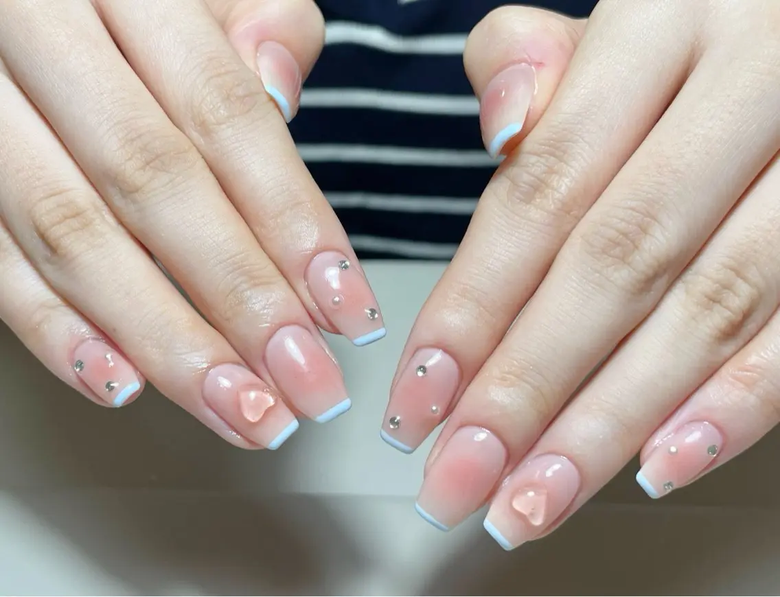 ネイル ハンドネイル ハンドケア 🍑 momo_nailのネイルデザイン