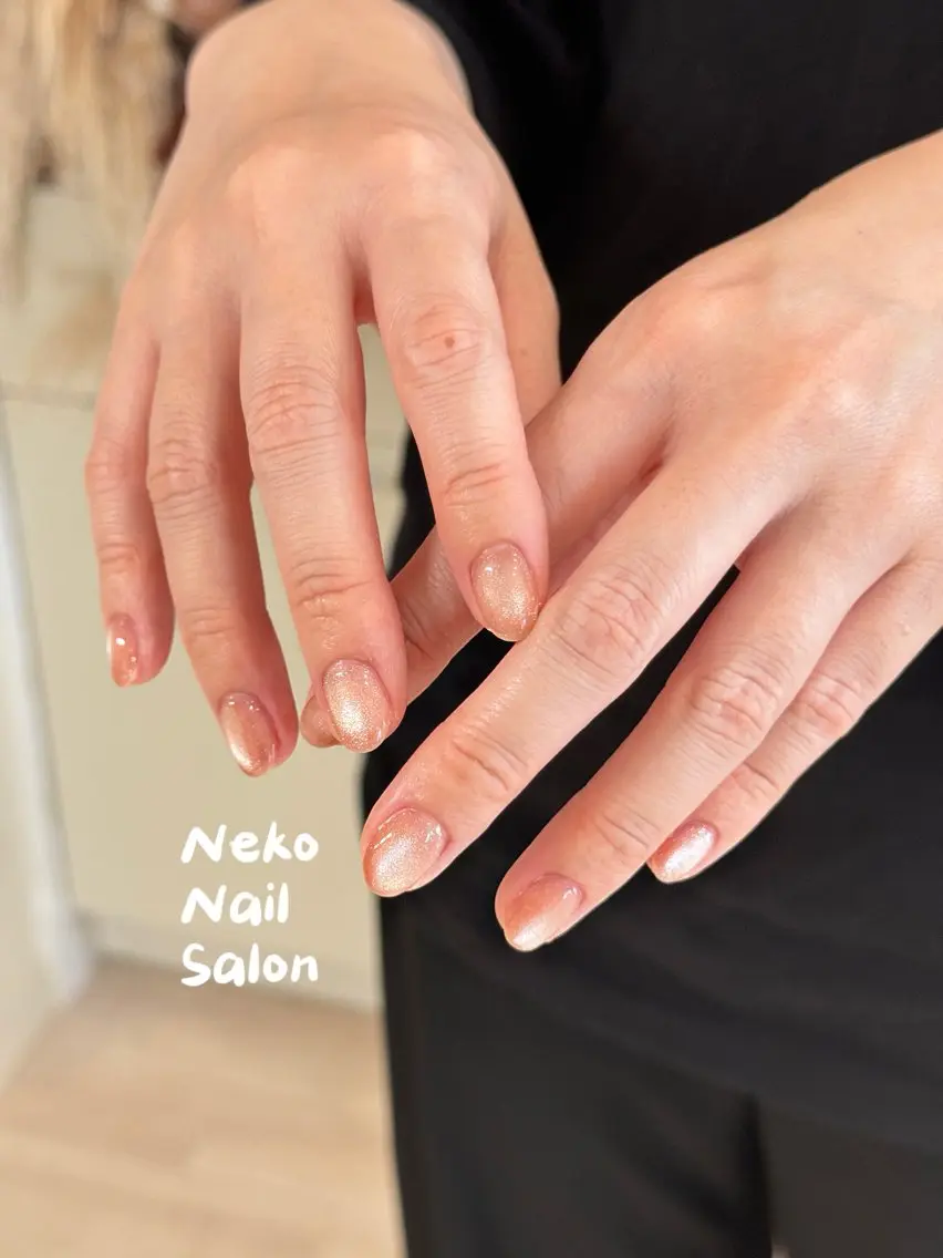 ネイル マグネットネイル neko nailのネイルデザイン