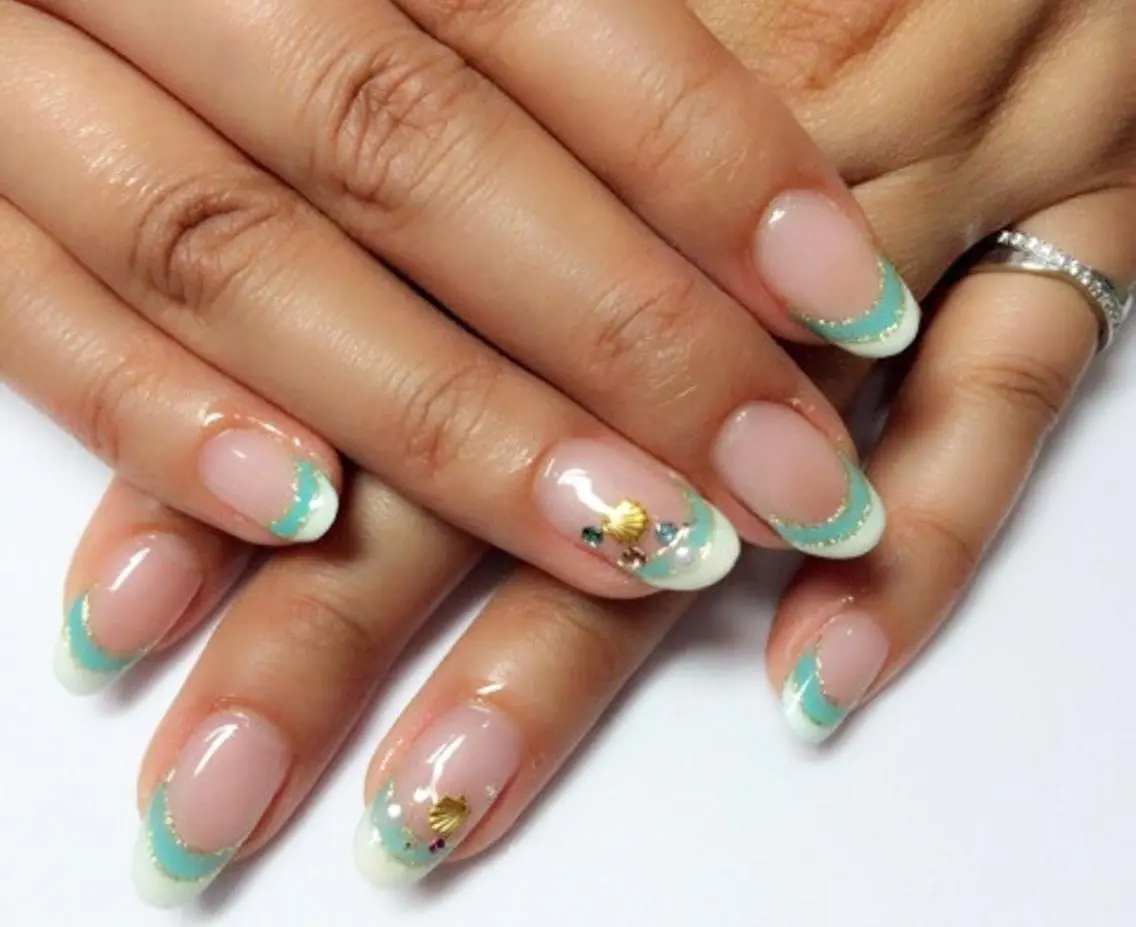 セミロング salon kuuのネイルデザイン