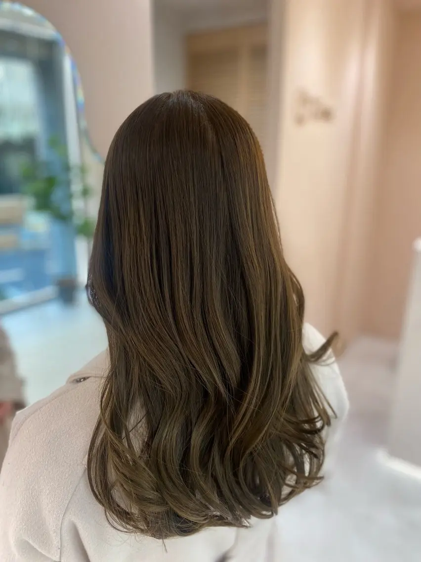 ロング カラー カット ヘアカラー トリートメント 透明感カラー💜艶髪 sayakaのヘアスタイル