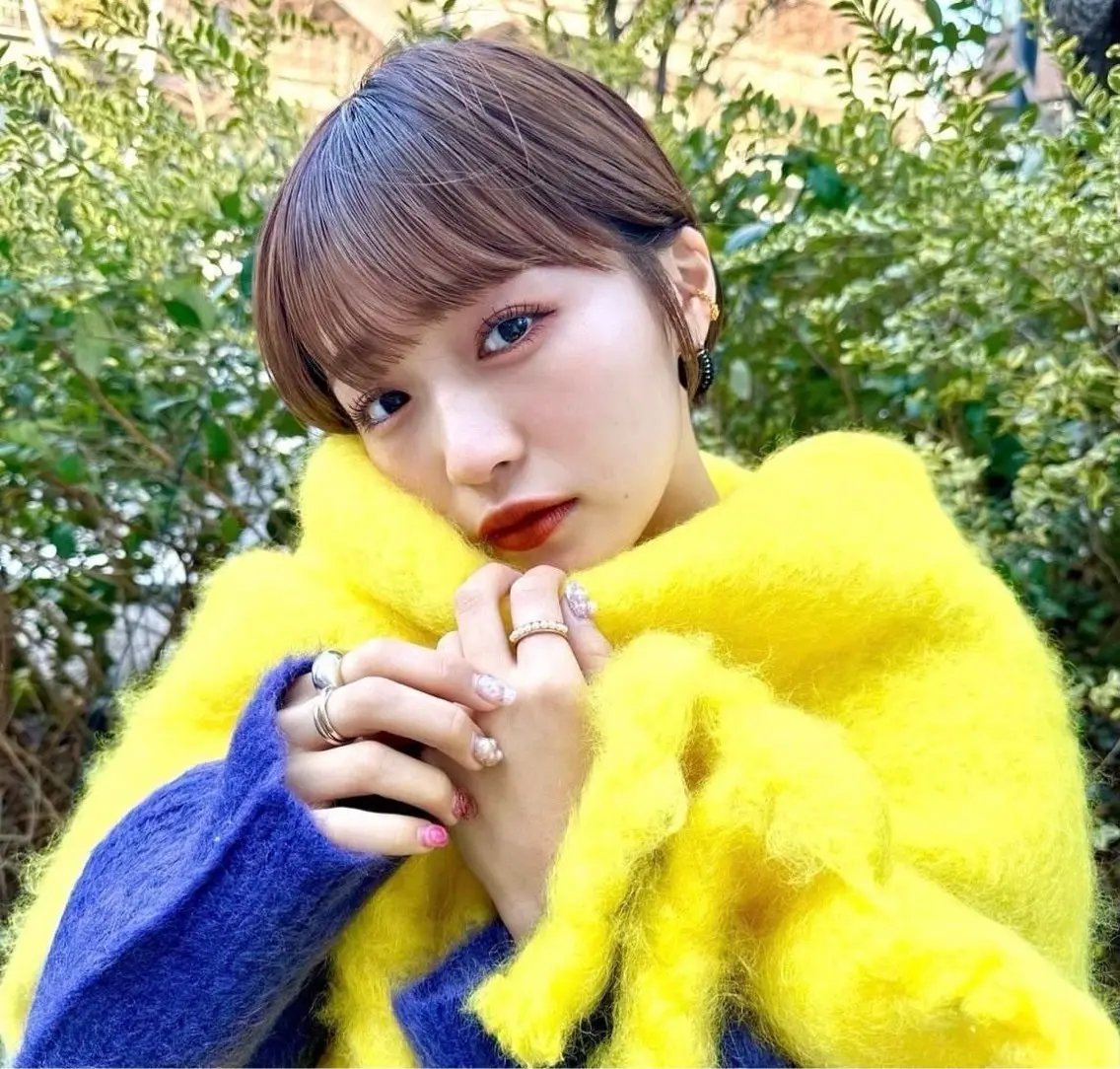 ショート カラー ヘアカラー 艶カラー🐳🫧 サヤカ 🐳のヘアスタイル