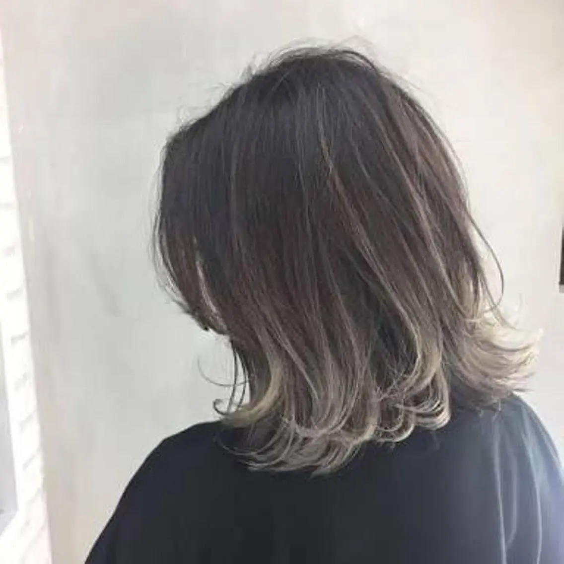 ミディアム カラー アッシュ ブリーチ ハイライトカラー ラベンダーカラー ラベンダーアッシュ ☆est hair☆ 新宿ナプラスタジオのヘアスタイル