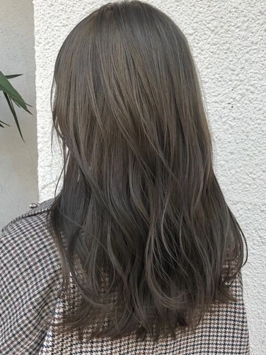 ロング 宇野愛華∕ パーマスタイルのヘアスタイル