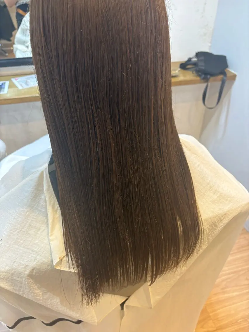 セミロング ヘアカラー トリートメント 韓国ヘアー🇰🇷 MIWAのヘアスタイル