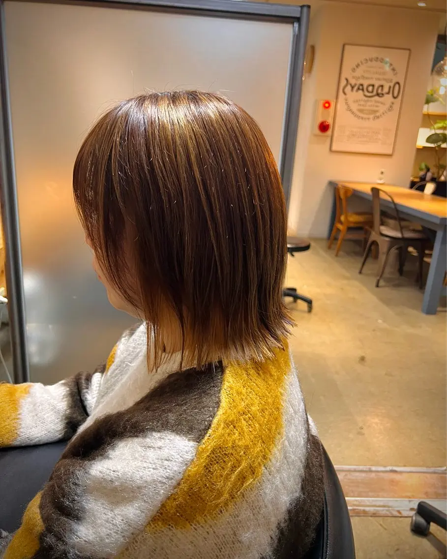 ミディアム カラー パーマ メンズ ボブ レイヤーカット 外ハネヘア 🫧ショート 🫧RENのヘアスタイル