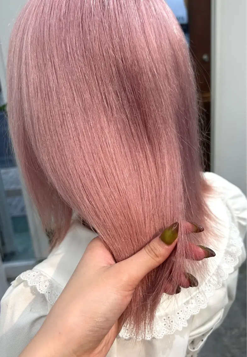 ミディアム カラー ヘアカラー ケアブリーチ： Y u a n🧼のヘアスタイル